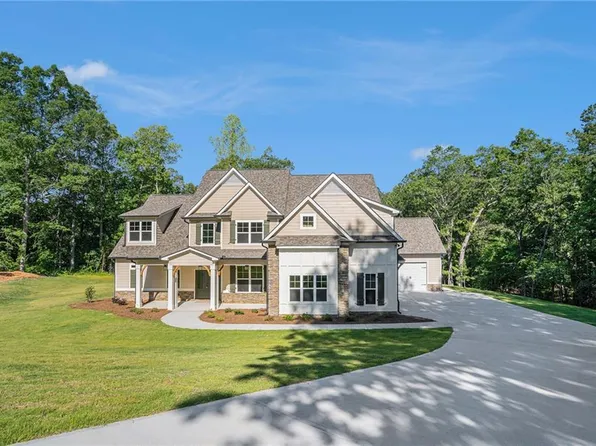 143 Gwendolyn Ct, Carrollton, GA 30117