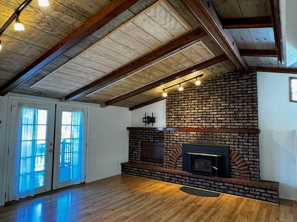 3631 N Schevene Blvd #A