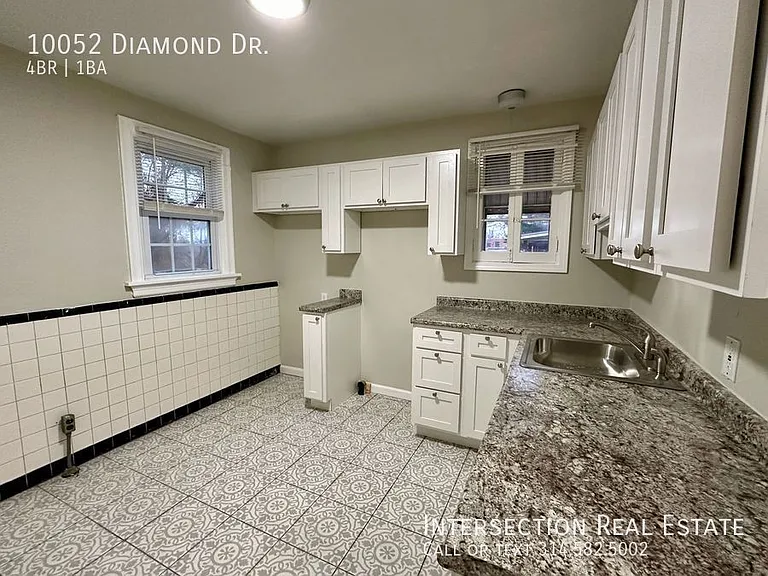 10052 Diamond Dr — Photo 4