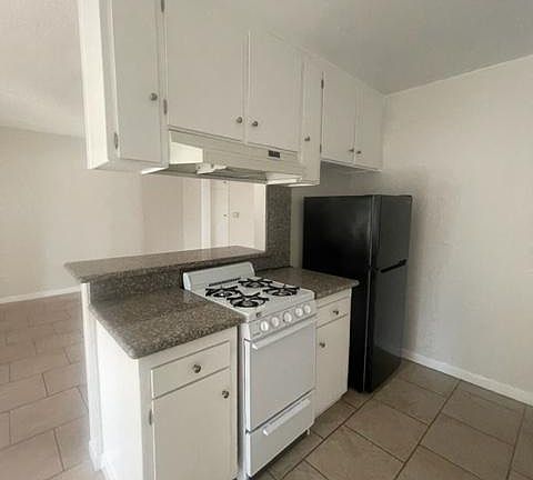 2nd image of 1129 E Ocean Blvd APT 18