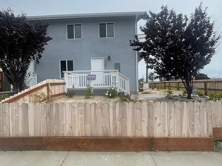 206 Saratoga Ave — Photo 10