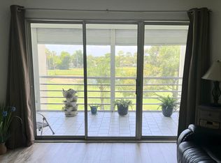 3959 Via Poinciana APT 403, Lake Worth, FL 33467
