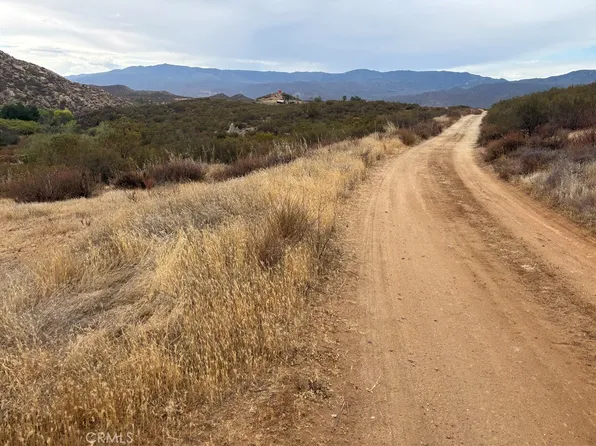 8 Wiley Rd Lot 4, Hemet, CA 92544