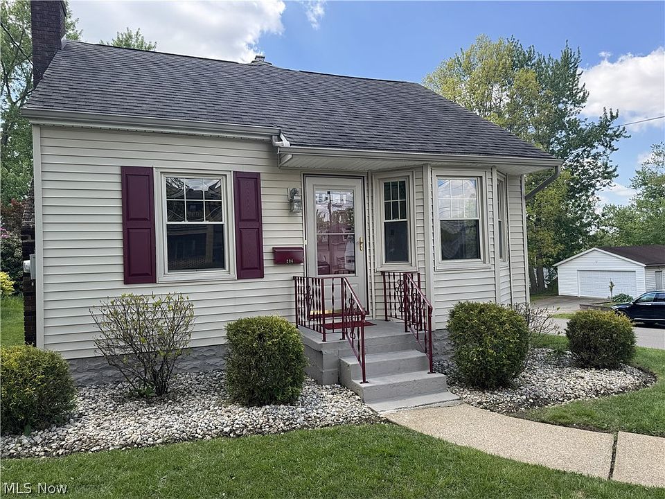1st image of 204 E Baird Ave