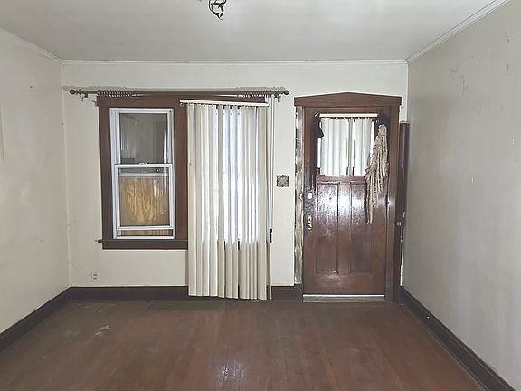 5th image of 506 E 144th St