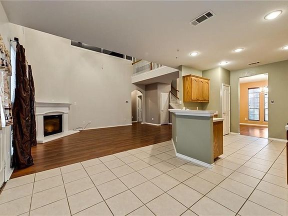 4th image of 12613 Cottageville Ln