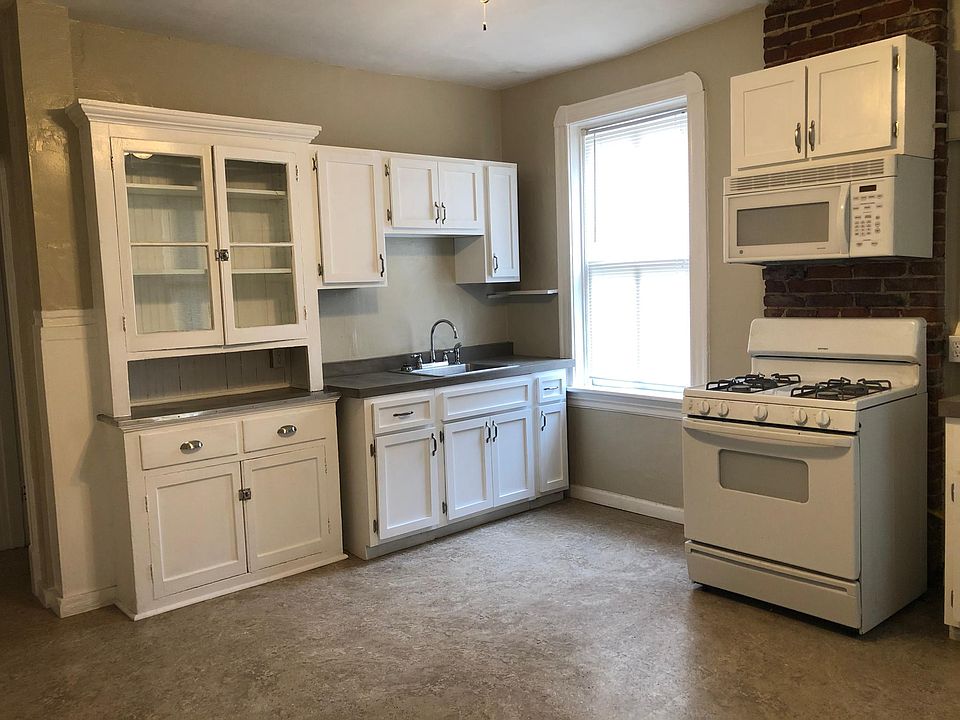 1st image of 5313 Magnolia Ave Floor 1
