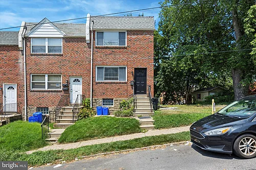 348 Ripka St #2 Photo 1