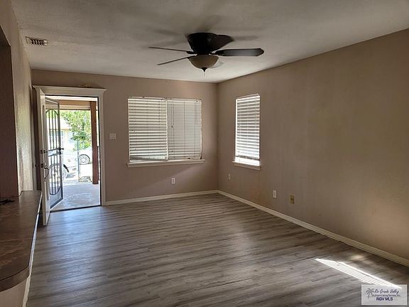 2nd image of 1354 Calle Planeta