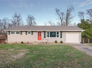 1719 Forest Hills Dr, Vienna, WV