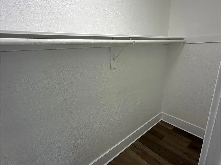 125 W Valencia Dr #A — Photo 11