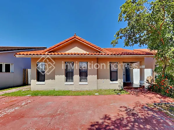 12748 NW 102nd Ave, Hialeah Gardens, FL 33018