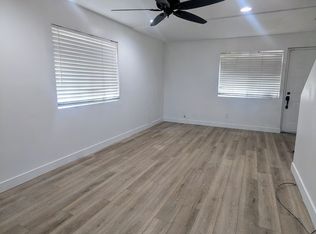 1371 E 96th St, Los Angeles, CA 90002
