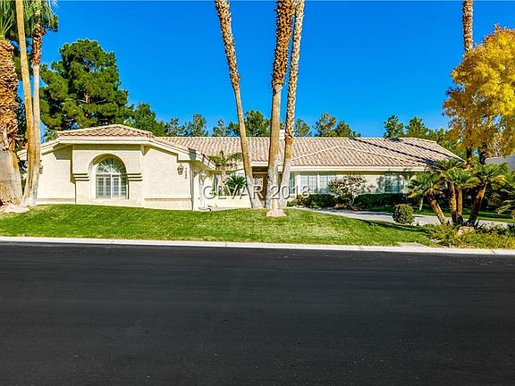 2nd image of 7420 Silver Palm Ave