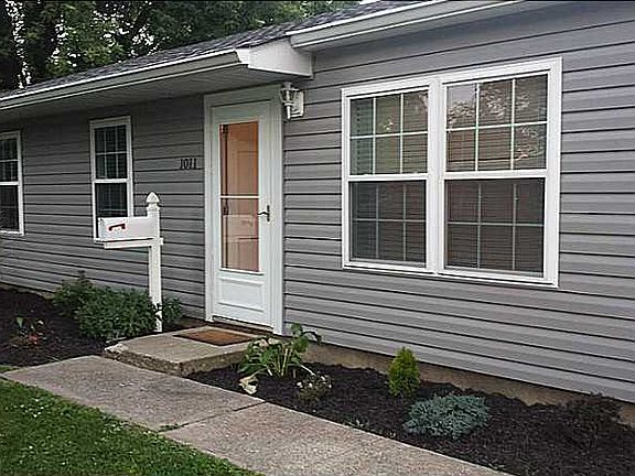 2nd image of 1011 Syracuse Dr