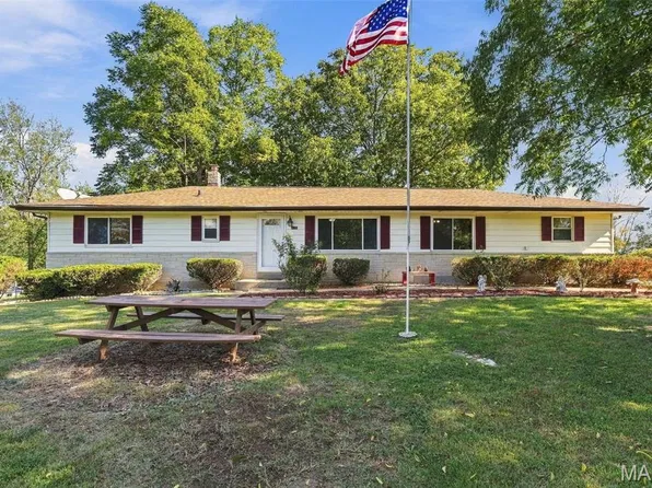 3730 Miller Rd, Arnold, MO 63010
