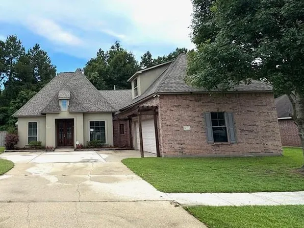 12742 Diamond Lake Dr, Walker, LA 70785