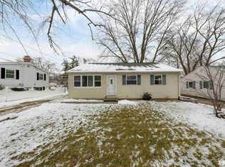 202 Bess St, Washington, IL 61571