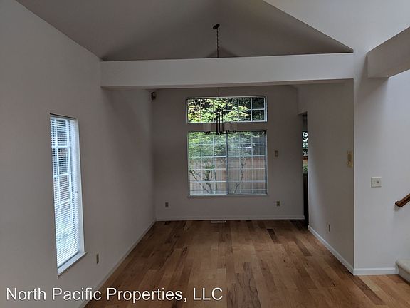 2nd image of 3686 248th Ave SE