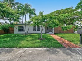 244 Greymon Dr / 3450 S Olive Ave