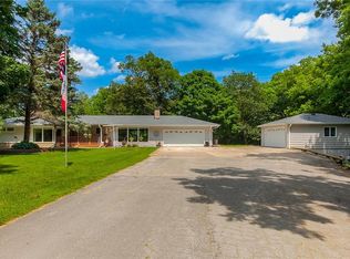 56085 Oak Bend Rd, Huxley, IA 50124