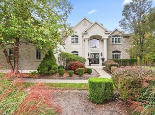 39 Greenwich Ave, Central Valley, NY 10917