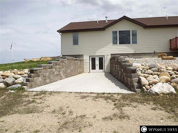 2nd image of 122 Dally Ln