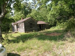 1125 Galloway Rd, Walnut Cove, NC 27052