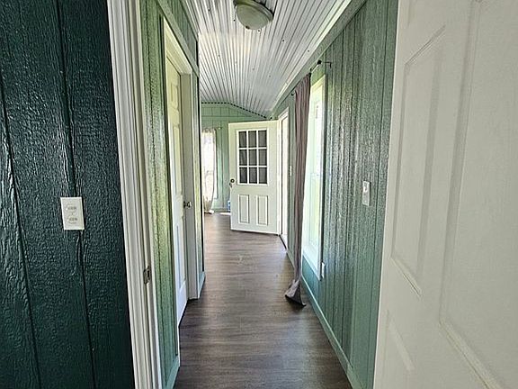 4th image of 437 E Dalzell St