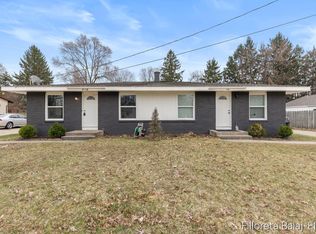 418 56th St SE, Kentwood, MI