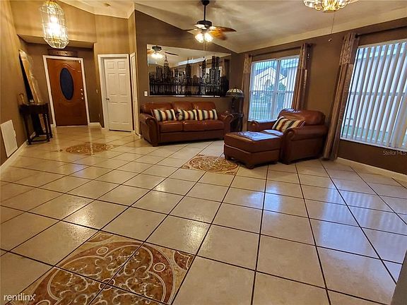 3rd image of 6716 Cherry Grove Cir