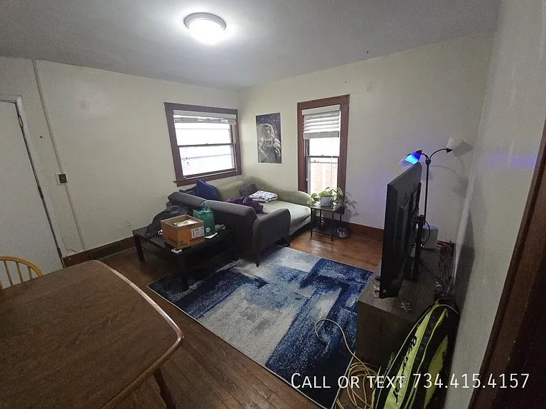 906 Packard St #5 — Photo 8