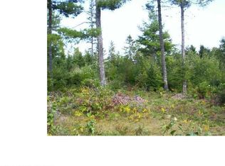 21 10th Rd, Bradley, ME 04411
