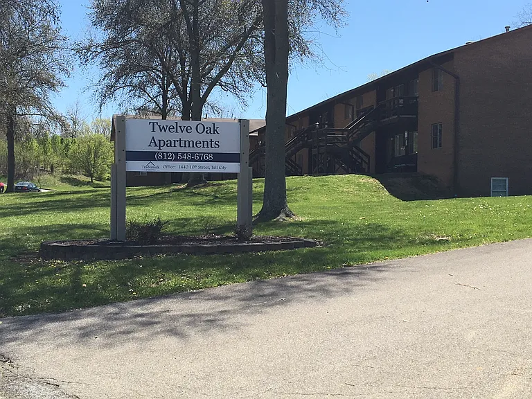 100 Orchard Hill Dr #109 — Photo 1
