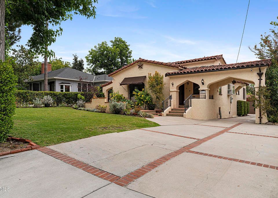 1st image of 4812 La Canada Blvd