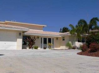 1425 SE 7th St, Deerfield Beach, FL 33441