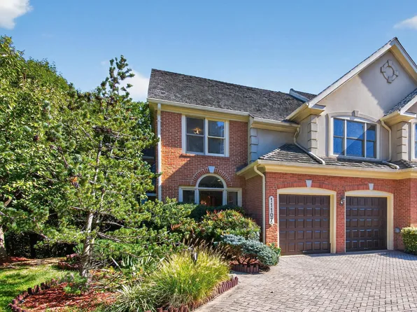 11107 Potomac Crest Dr, Potomac, MD 20854