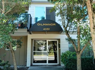 Gilmanor - A Premier Magnolia Community, Seattle, WA 98199