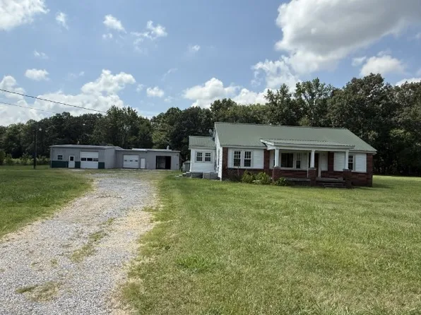 4282 McMinnville Hwy, Manchester, TN 37355