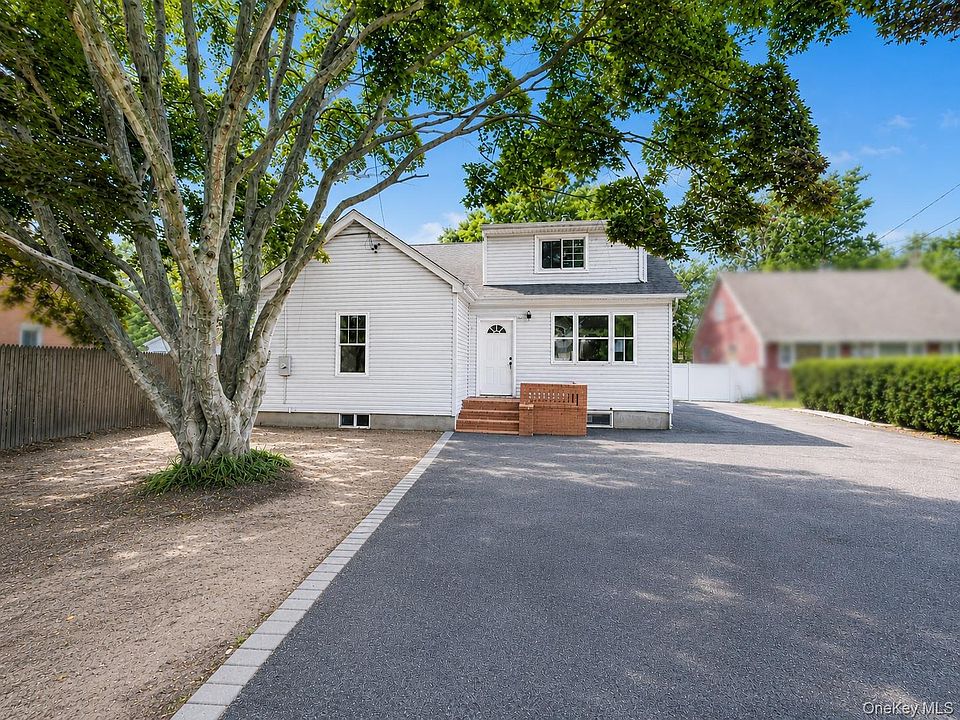 1st image of 806 Mount Avenue