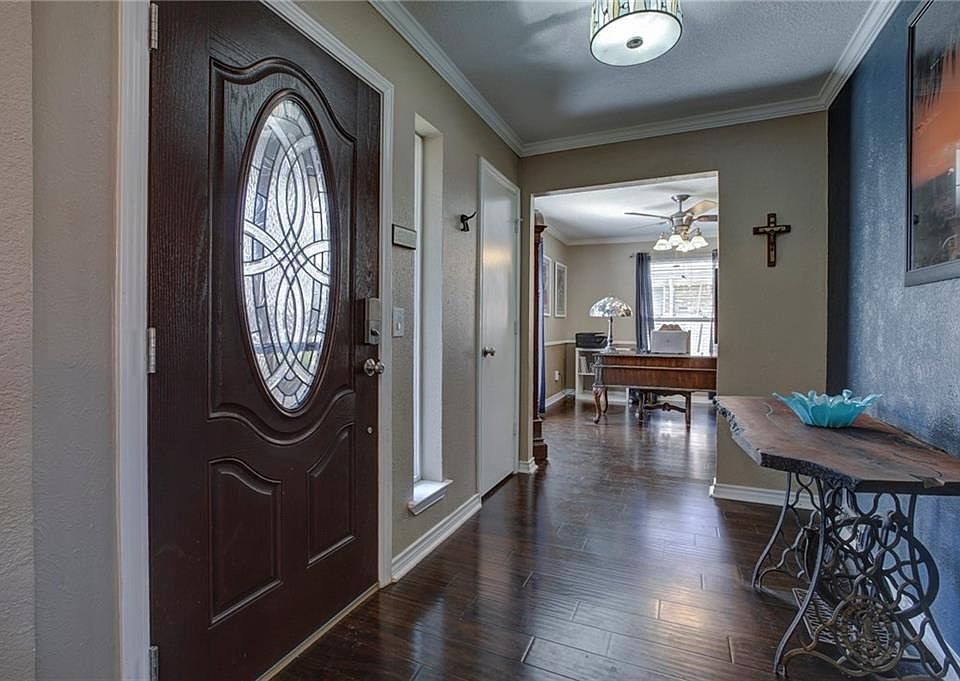 1st image of 1625 Hearthstone Dr