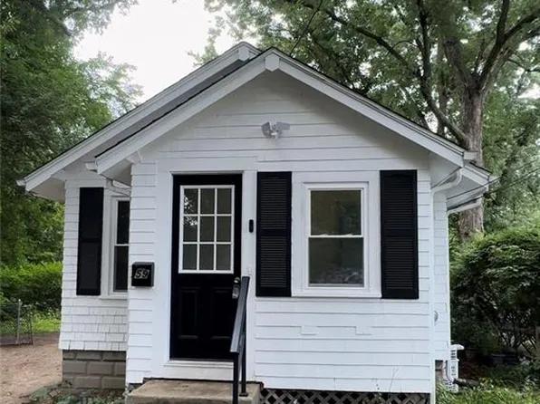 59 Arthur St, Warwick, RI 02888