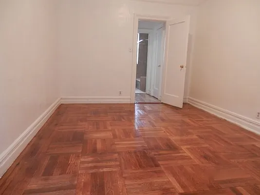 Rented by The Ambassador Realty Group | media 2