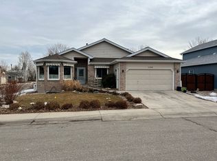 1956 Canterbury Ct, Loveland, CO 80538