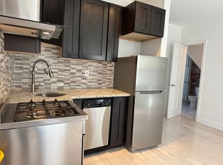 275 Pine St APT 1, Jersey City, NJ 07304