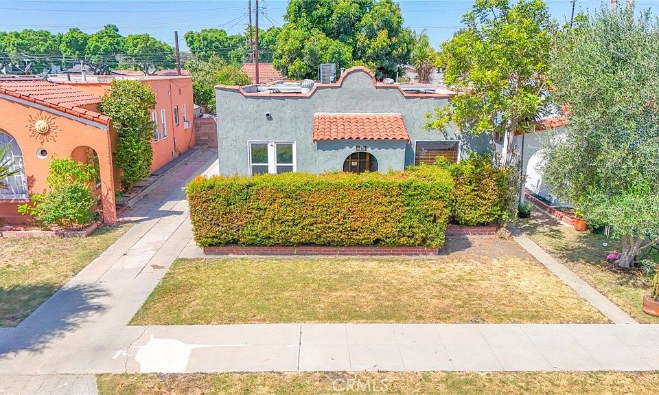 1st image of 6479 Brayton Ave
