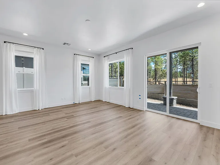 3219 E Copperleaf Ln — Photo 15
