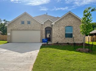 213 Post Oak St, Azle, TX 76020