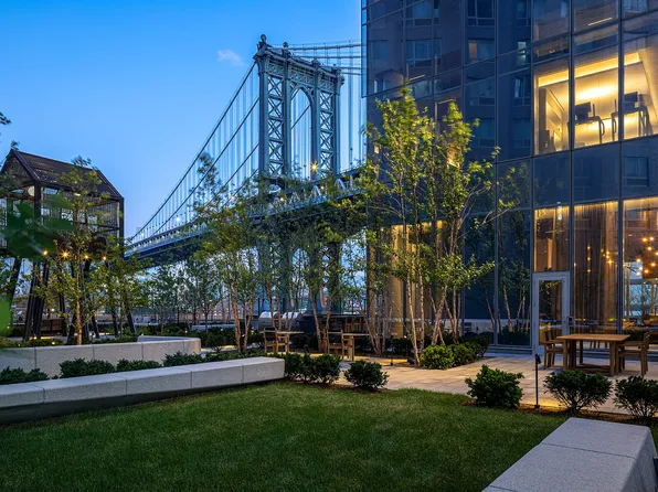 252 South Street image 18 of 42