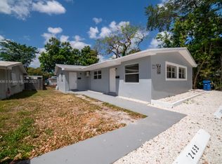 2457 NE 183rd St #2457, North Miami Beach, FL 33160
